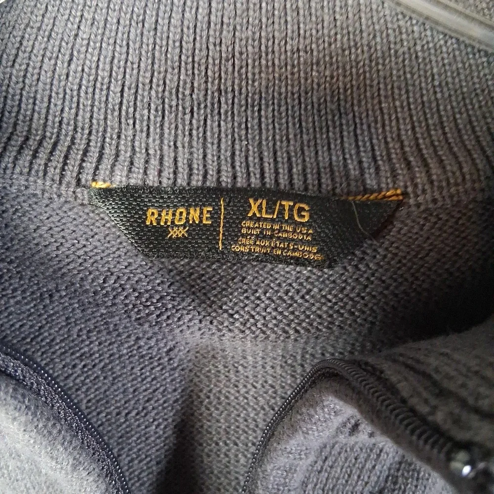 Rhone Commuter 1/4 Zip Sweater Men Size XL Gray Pullover Stretch Thigh Knit